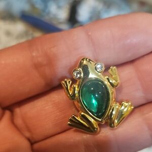 Monet Gold-Tone Frog Brooch with Green Cabochon